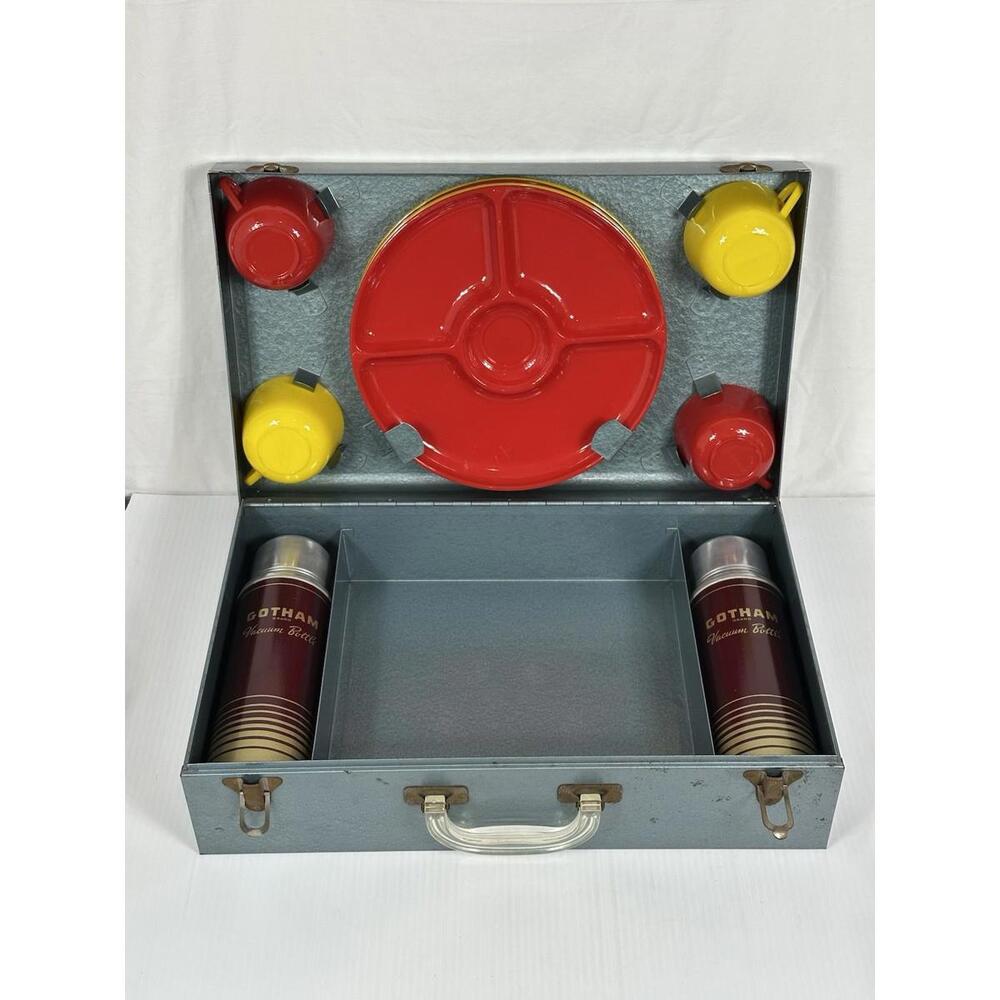 VTG MID CENTURY MODERN GOTHAM GOTHAMWARE PICNIC KIT LUGGAGE SET 2 VACUUM THERMOS
